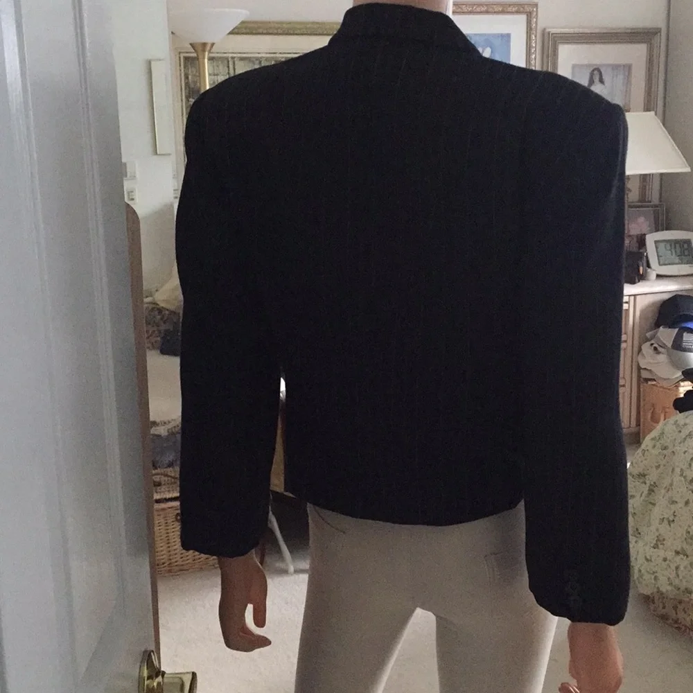 Vintage Evan Picone Virgin Wool Cropped Double Breasted Pinstriped Blazer Size 8 - Picture 6 of 11